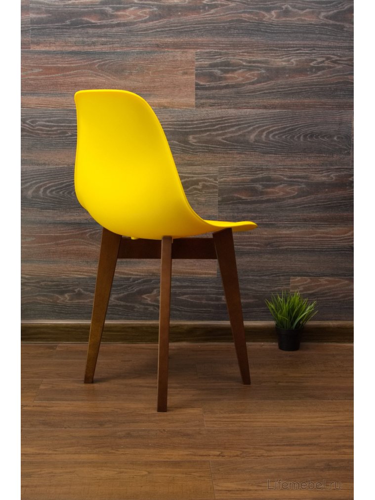 Пластиковый стул Сашш орех / жёлтый