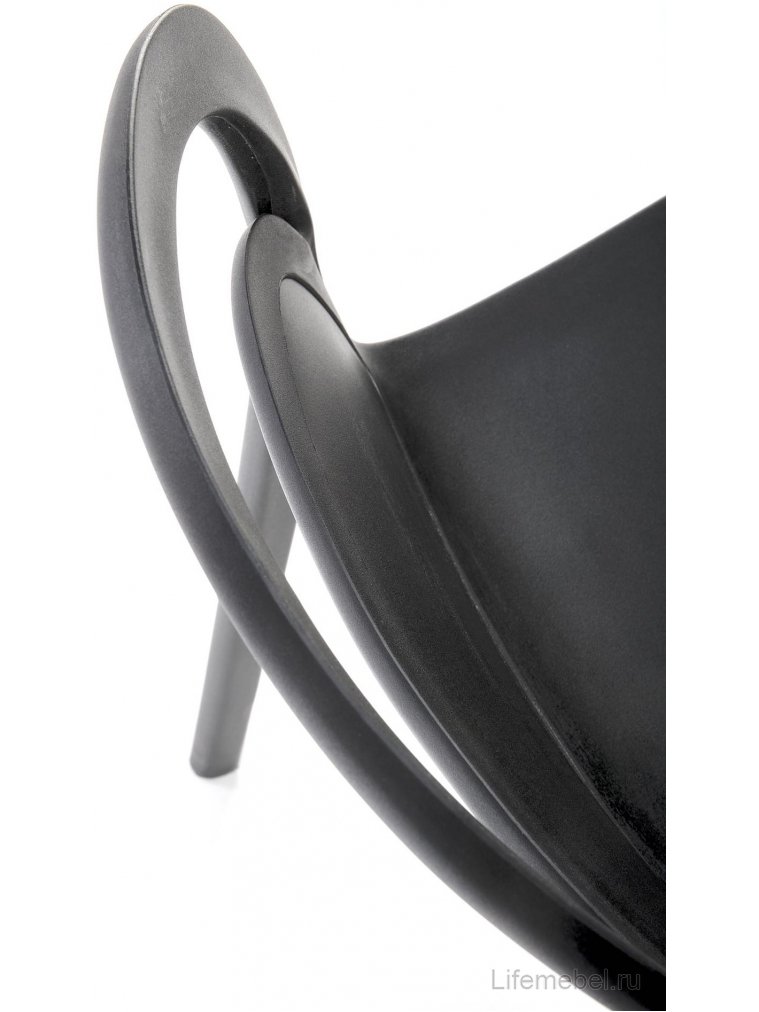 Пластиковый стул Шаях черный