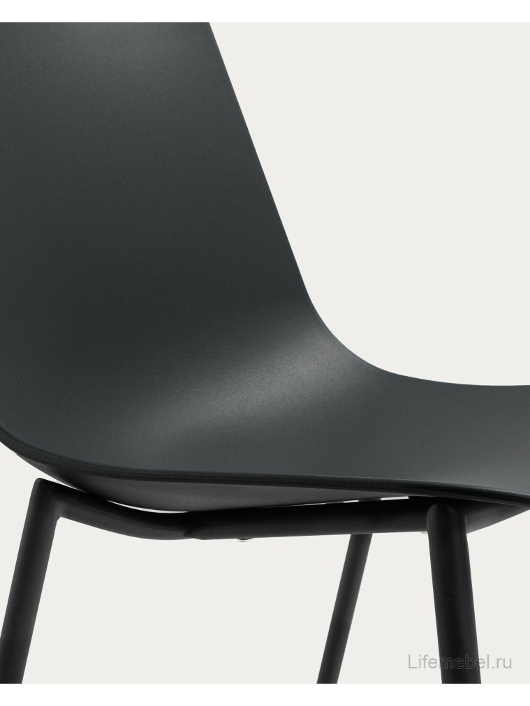 Стул на металлокаркасе Wassu черный