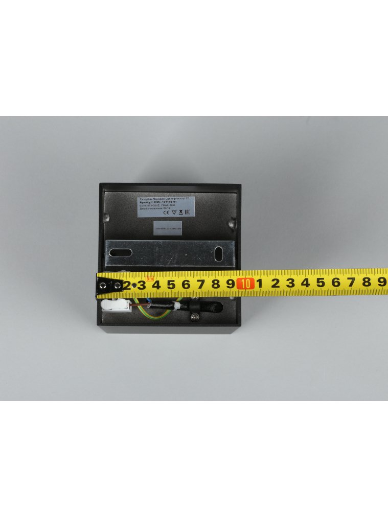 Потолочный светильник Feletto OML-101119-01