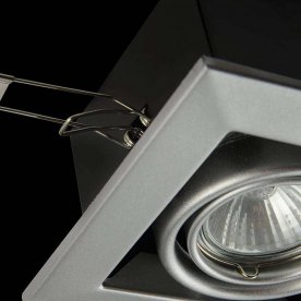 Встраиваемый светильник Metal Modern DL008-2-01-S