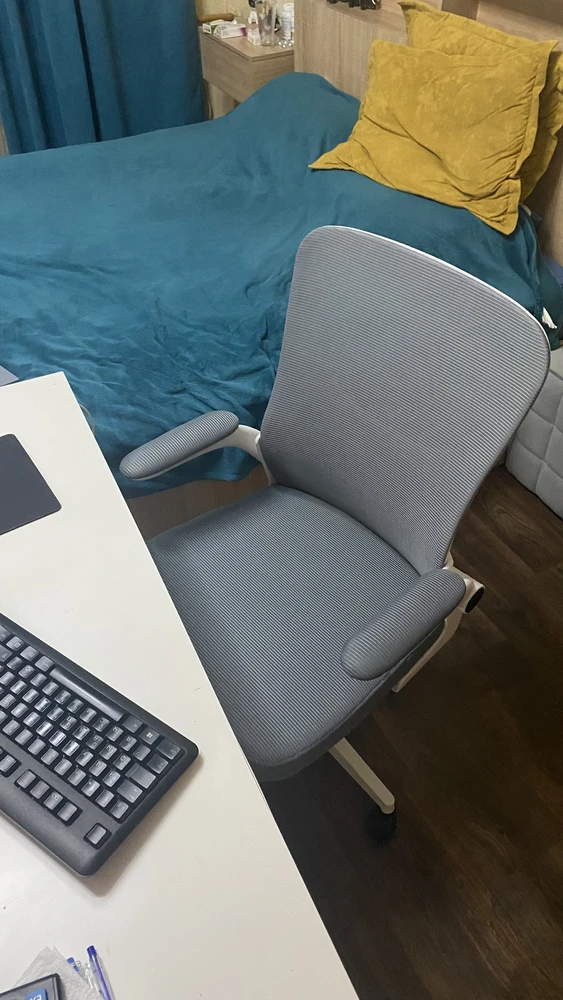 Компьютерное кресло Konfi light gray / blue / white фото покупателя 17