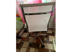 Компьютерное кресло Reus черная сетка / хром фото покупателя 53