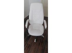 Компьютерное кресло Aragon белое фото покупателя 40