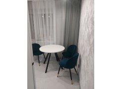 Стул на металлокаркасе Gabi 1 бежевый / черный с серебряными наконечниками фото покупателя 406