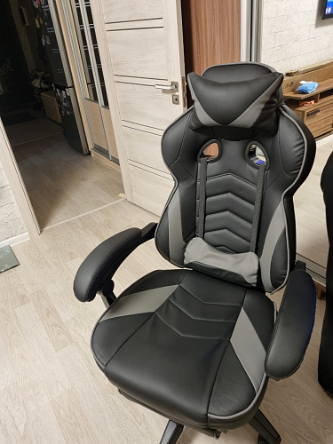 Компьютерное кресло Stimul черное / серое фото покупателя 4