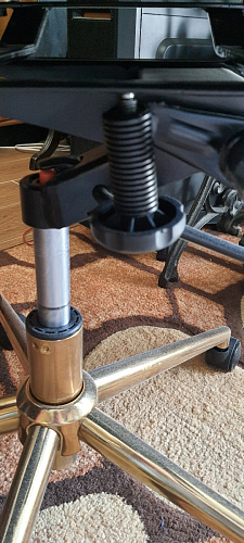 Компьютерное кресло Reus золотой / черный фото покупателя 5