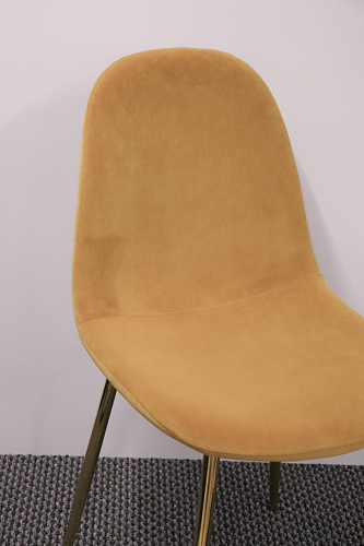 Стул на металлокаркасе Lilu pink / black из шоурума 4