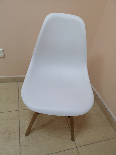 Пластиковый стул Eames PC-015 желтый фото покупателя 140