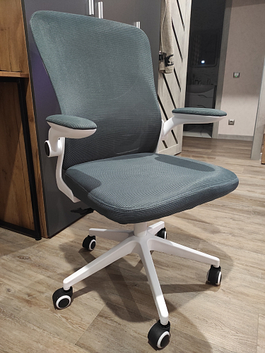 Компьютерное кресло Konfi light gray / blue / white фото покупателя 206