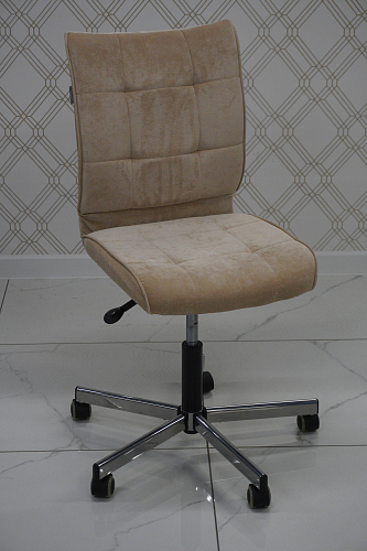 Компьютерное кресло CH-330M Loft ромбик из шоурума 4