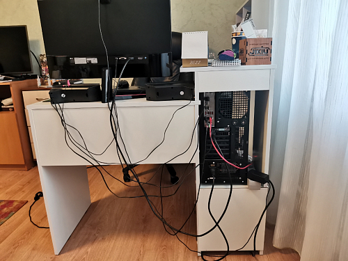 Стол компьютерный Джаз-24 правый белый фото покупателя 21