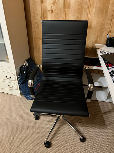 Компьютерное кресло Reus черная сетка / хром фото покупателя 84