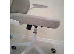 Компьютерное кресло Konfi light gray / white фото покупателя 200