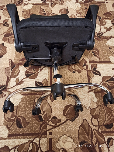 Компьютерное кресло ARANO черное фото покупателя 305