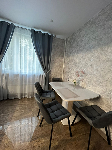 Стул на металлокаркасе Челси бежевый / черный фото покупателя 219