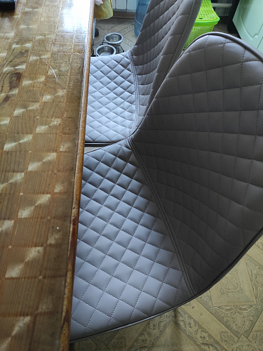 Стул на металлокаркасе Capri dark beige / white фото покупателя 21