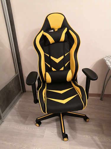 Компьютерное кресло Racer черный / красный / бежевый фото покупателя 116