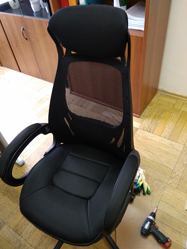 Компьютерное кресло Burgos черное фото покупателя 42