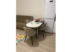 Стул на металлокаркасе Gabi 1 бежевый / черный с серебряными наконечниками фото покупателя 658