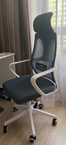 Компьютерное кресло Golem dark gray / white фото покупателя 46