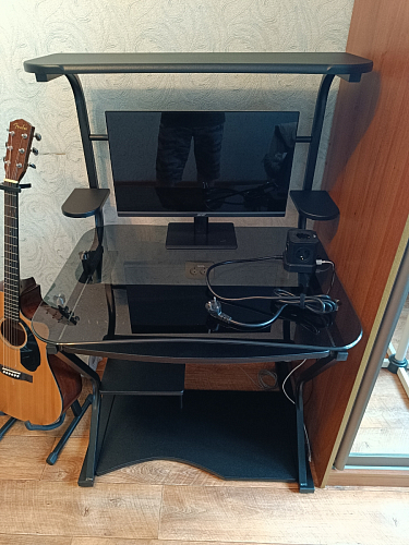 Компьютерный стол Roni black фото покупателя 8