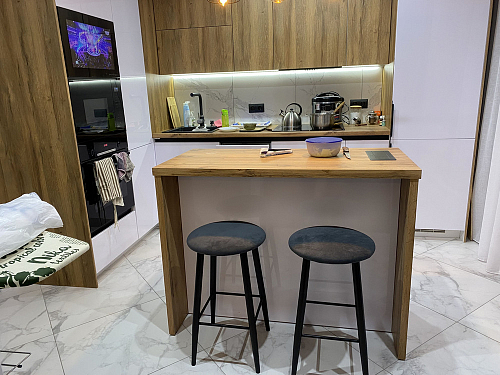 Полубарный стул Гангток крутящийся изумруд / черный матовый фото покупателя 10