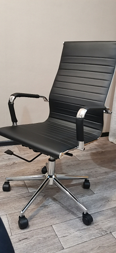 Компьютерное кресло Reus черная сетка / хром фото покупателя 58