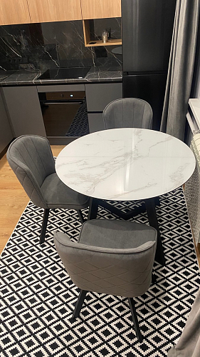 Стеклянный стол Алингсос 100(140)х100х76 мрамор серый / черная шагрень фото покупателя 2