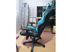 Компьютерное кресло Racer черное / голубое фото покупателя 64