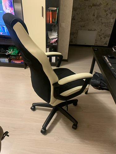 Компьютерное кресло Gamer черное / бежевое фото покупателя 106