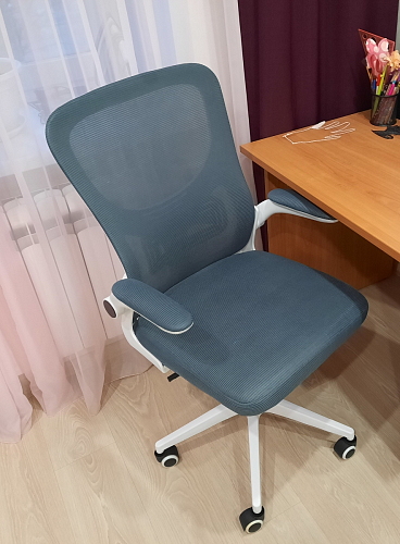 Компьютерное кресло Konfi light gray / blue / white фото покупателя 260