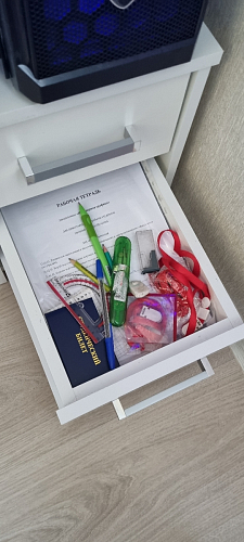 Стол компьютерный Джаз-24 правый белый фото покупателя 48