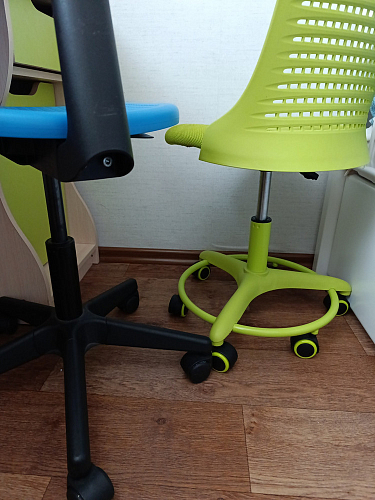 Компьютерное кресло Kiddy салатовое ткань (сетка) фото покупателя 31