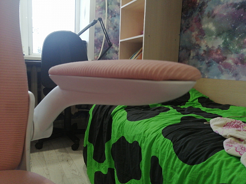 Компьютерное кресло Konfi dark gray / pink / white фото покупателя 11