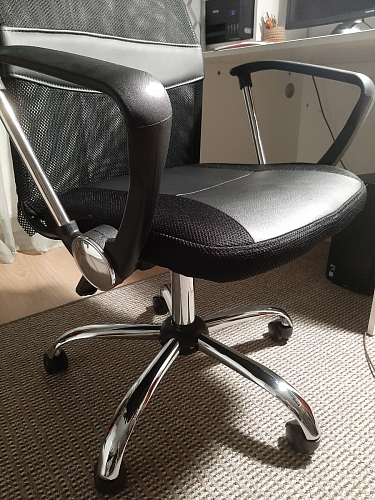 Компьютерное кресло ARANO черное фото покупателя 126