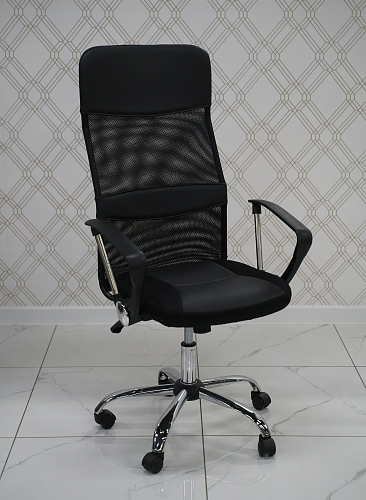 Компьютерное кресло ARANO черное из шоурума 1