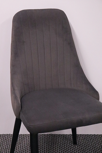 Стул на металлокаркасе Kora dark gray / black из шоурума 2