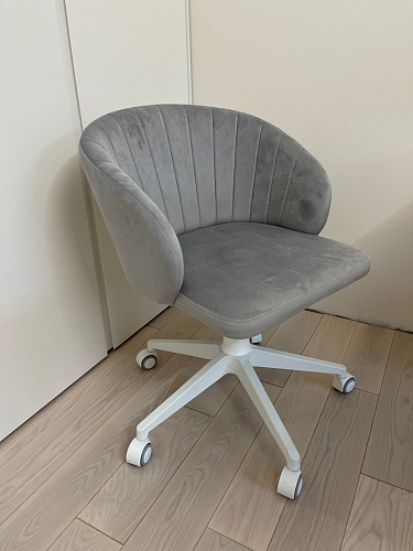 Компьютерное кресло Пард confetti silver серый / черный фото покупателя 160