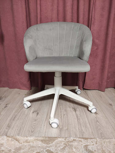 Компьютерное кресло Пард confetti silver серый / черный фото покупателя 61