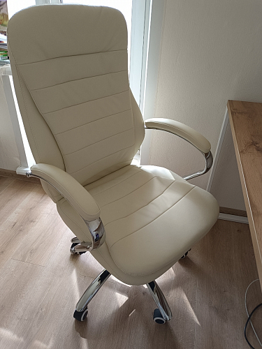 Компьютерное кресло Tomar черное фото покупателя 51