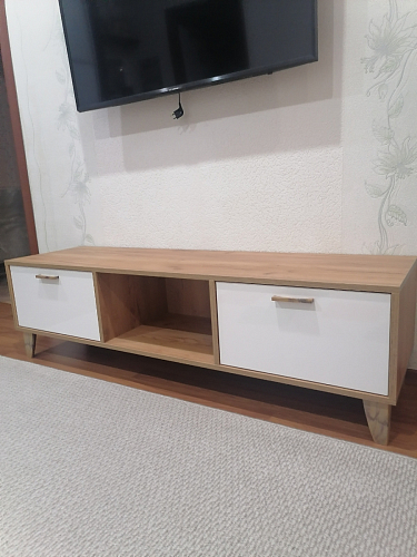 ТВ-тумба Эго Т-3 на ножках бетон светлый / белый глянец фото покупателя 3