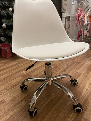 Компьютерное кресло Kolin с подушкой clear / white фото покупателя 336