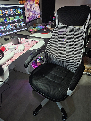 Компьютерное кресло Burgos черное фото покупателя 24