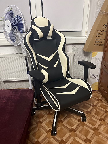 Компьютерное кресло Racer черное / бежевое фото покупателя 31