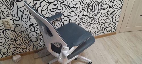 Компьютерное кресло Konfi dark gray / pink / white фото покупателя 110