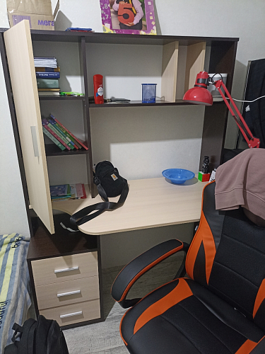 Стол компьютерный КСТ-16 бетон / белый фото покупателя 42