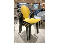 Пластиковый стул Spoon горчичный из шоурума 1