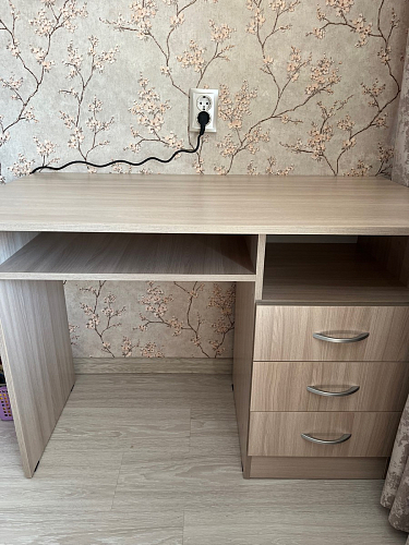 Стол письменный Бриз МДФ волна лайм / ясень светлый фото покупателя 48