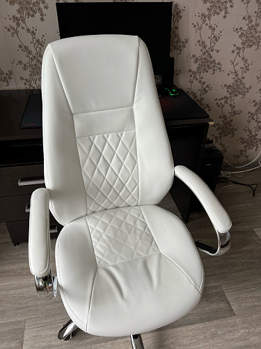 Компьютерное кресло Aragon белое фото покупателя 158